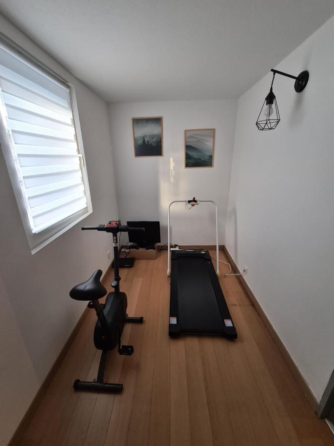 Agreable Appartement Avec Spa Proche De La Foret Brechaumont Экстерьер фото