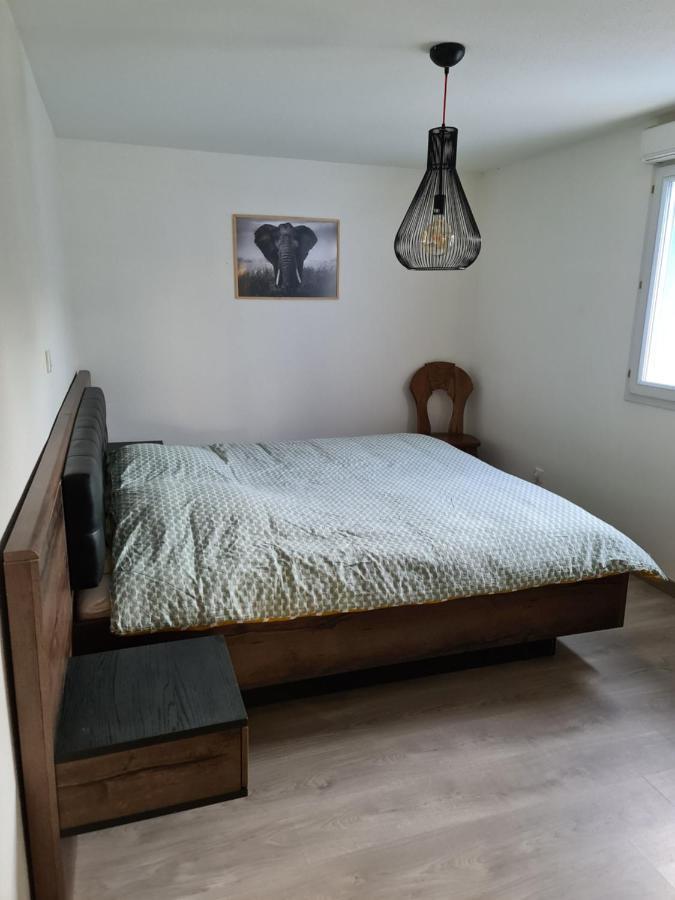 Agreable Appartement Avec Spa Proche De La Foret Brechaumont Экстерьер фото